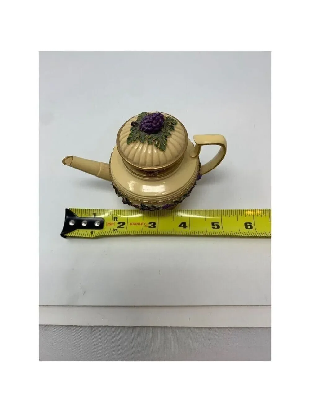 Nini Vineyard Teapot Trinket Keepsake Box Collectible Mini Hand Painted 6-41